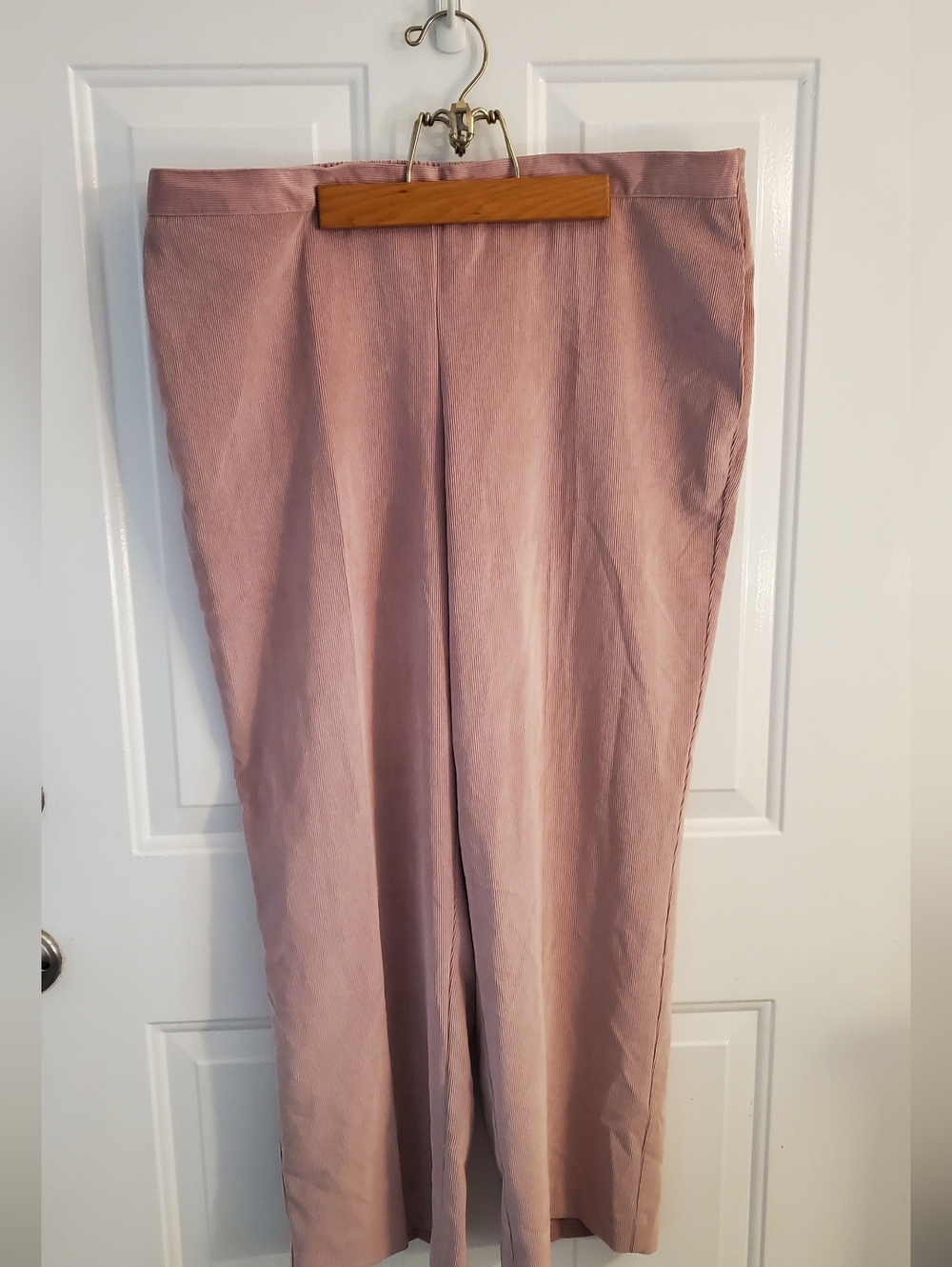 Alfred Dunner Petite Blush Ribbed Pants
